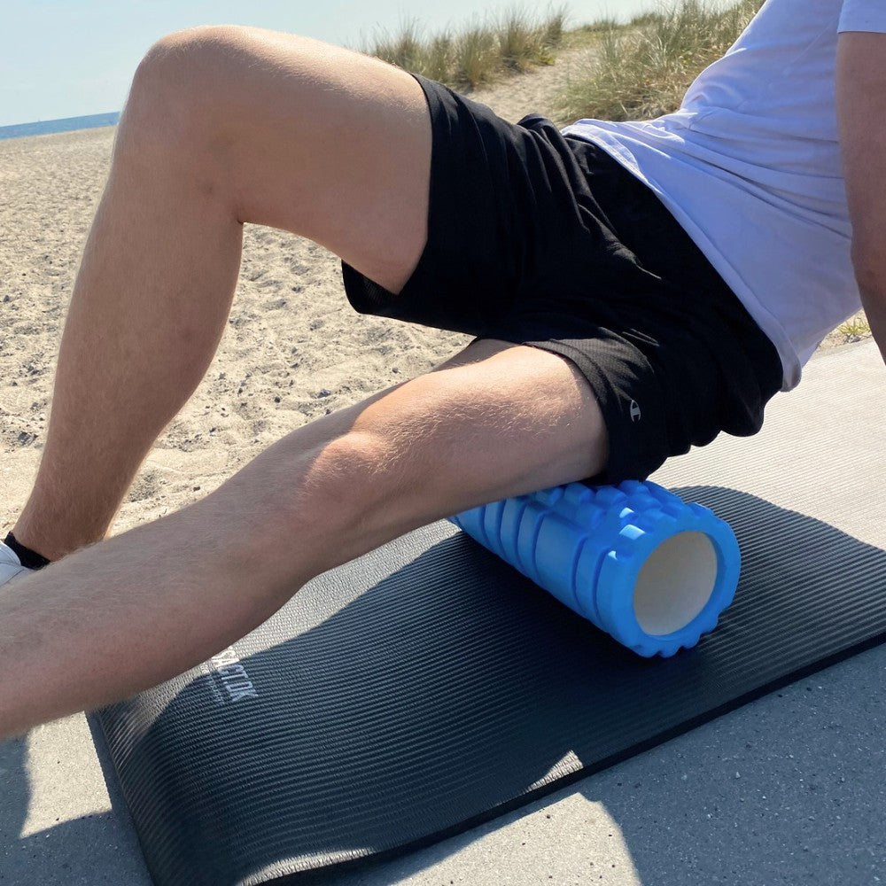 Foam roller med massagepunkter - 34x14 cm. (Blå)
